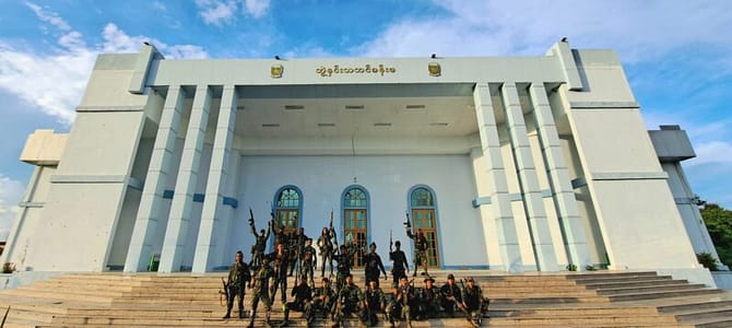 Operazione 1027 in Myanmar e il regime militare trema Operazione 1027 in Myanmar e il regime militare trema