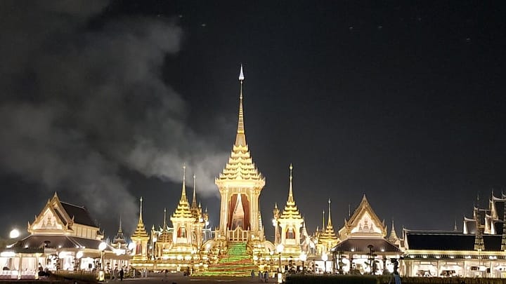 2018 in Thailandia : incoronazione di Rama X, e elezioni?
