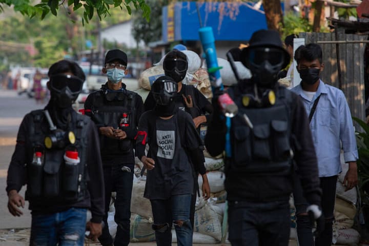 guerriglieri del basso myanmar
