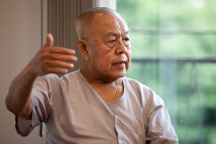sulak sivaraksa