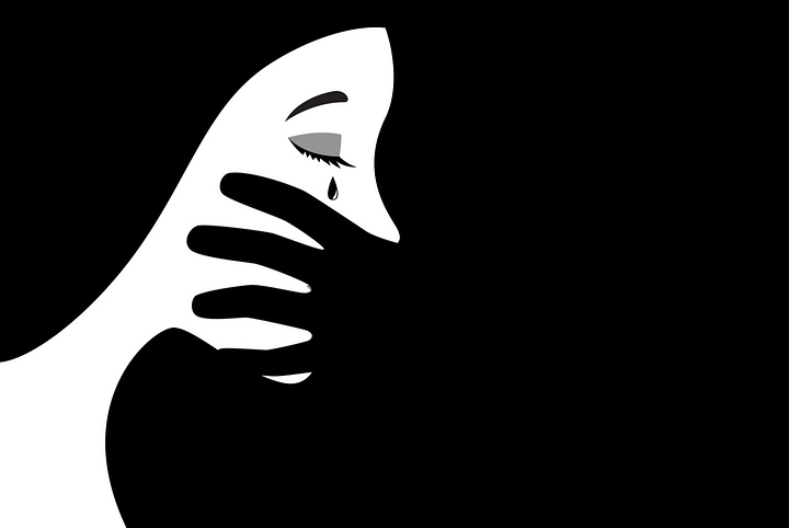 Agni violenza sessuale