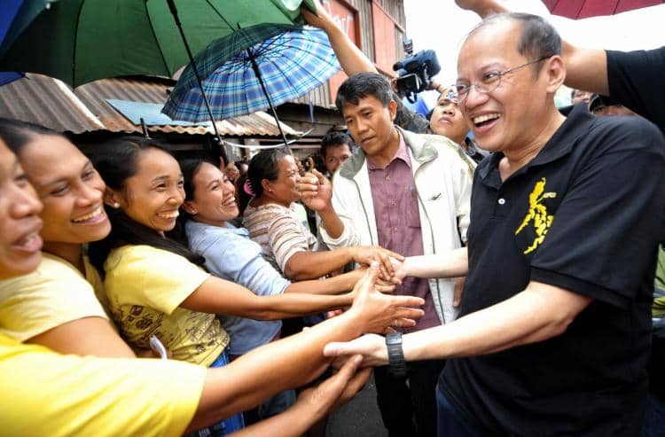 sistema del pork barrel Enrile Revilla ed Estrata