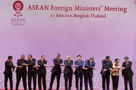 Codice di Condotta in mare ed altri temi al 34° Summit ASEAN a Bangkok