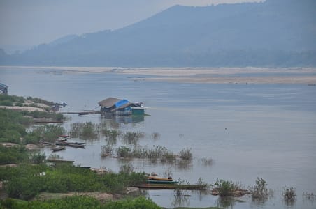 Quarta diga a Pak Lay in Laos sul percorso del fiume Mekong
